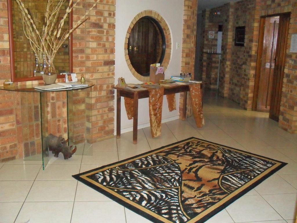 8 Royal Palm B&B Umhlanga Rocks Exterior foto